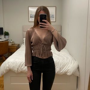 Zara Blouse Top. Size Small. Nude/Cream/Tan Color.